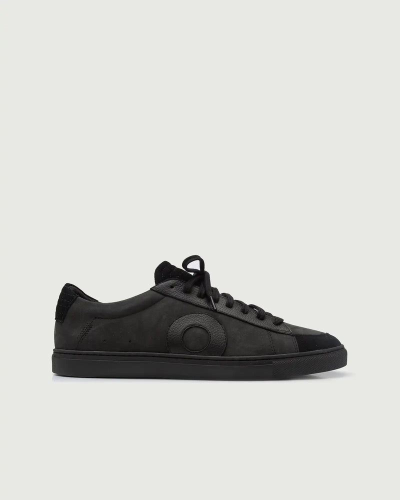 Low 1 | Anthracite